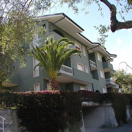 Residenza Il Poggio Διαμέρισμα San Bartolomeo Al Mare Εξωτερικό φωτογραφία