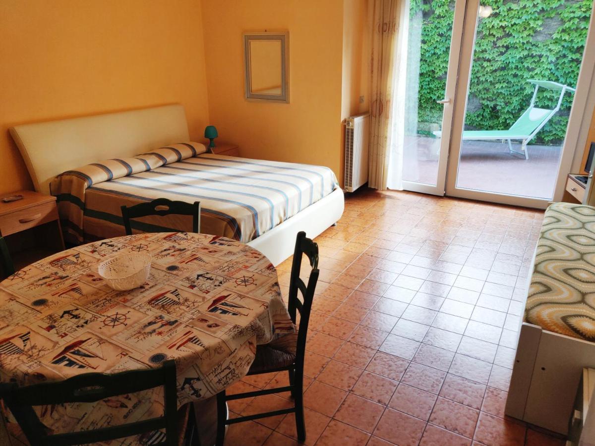 Residenza Il Poggio Διαμέρισμα San Bartolomeo Al Mare Εξωτερικό φωτογραφία