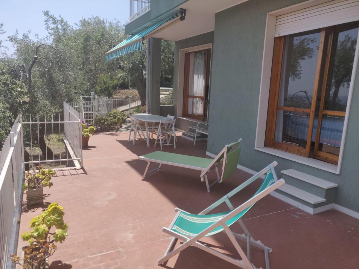 Residenza Il Poggio Διαμέρισμα San Bartolomeo Al Mare Εξωτερικό φωτογραφία